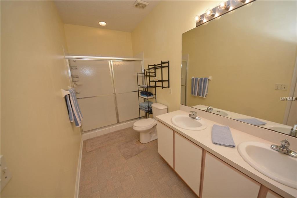 4314 BERWICK DRIVE, LAKE WALES, Florida 33859, 2 Bedrooms Bedrooms, 8 Rooms Rooms,2 BathroomsBathrooms,Residential,For sale,BERWICK,P4719003