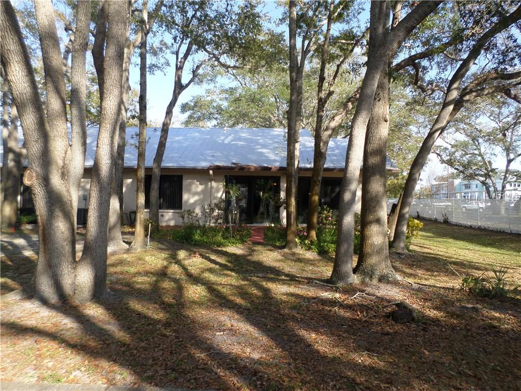 829 3RD AVENUE SW, LARGO, Florida 33770, 2 Bedrooms Bedrooms, 4 Rooms Rooms,2 BathroomsBathrooms,Residential,For sale,3RD,U7847381