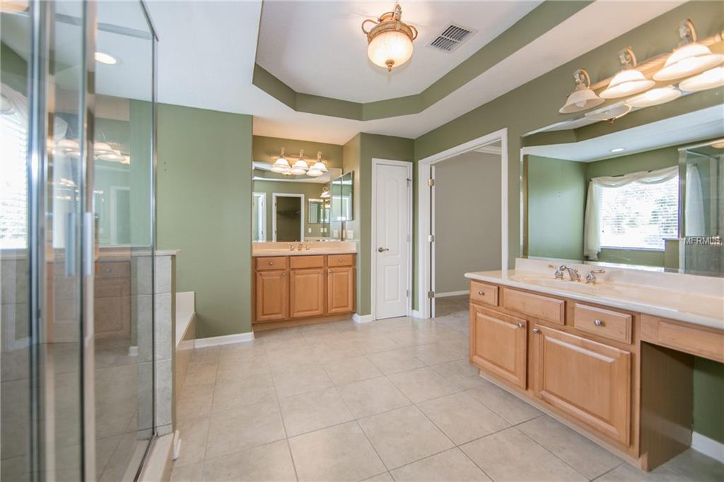 6241 BORDEAUX CIRCLE, SANFORD, Florida 32771, 5 Bedrooms Bedrooms, 9 Rooms Rooms,4 BathroomsBathrooms,Residential,For sale,BORDEAUX,O5561942