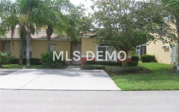 164 OCEAN BLUFF DRIVE, POINCIANA, Florida 34759, 3 Bedrooms Bedrooms, 7 Rooms Rooms,2 BathroomsBathrooms,Residential,For sale,OCEAN BLUFF,S4823003