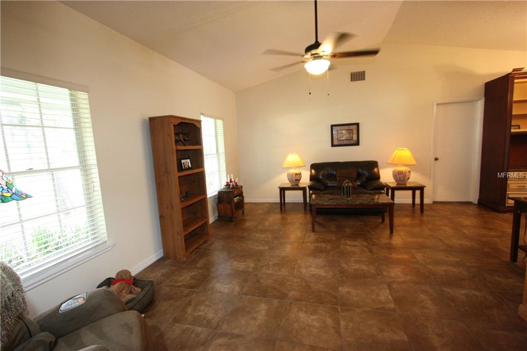 6700 SHELLBARK BOULEVARD, APOPKA, Florida 32703, 4 Bedrooms Bedrooms, 8 Rooms Rooms,3 BathroomsBathrooms,Residential,For sale,SHELLBARK,O5529831