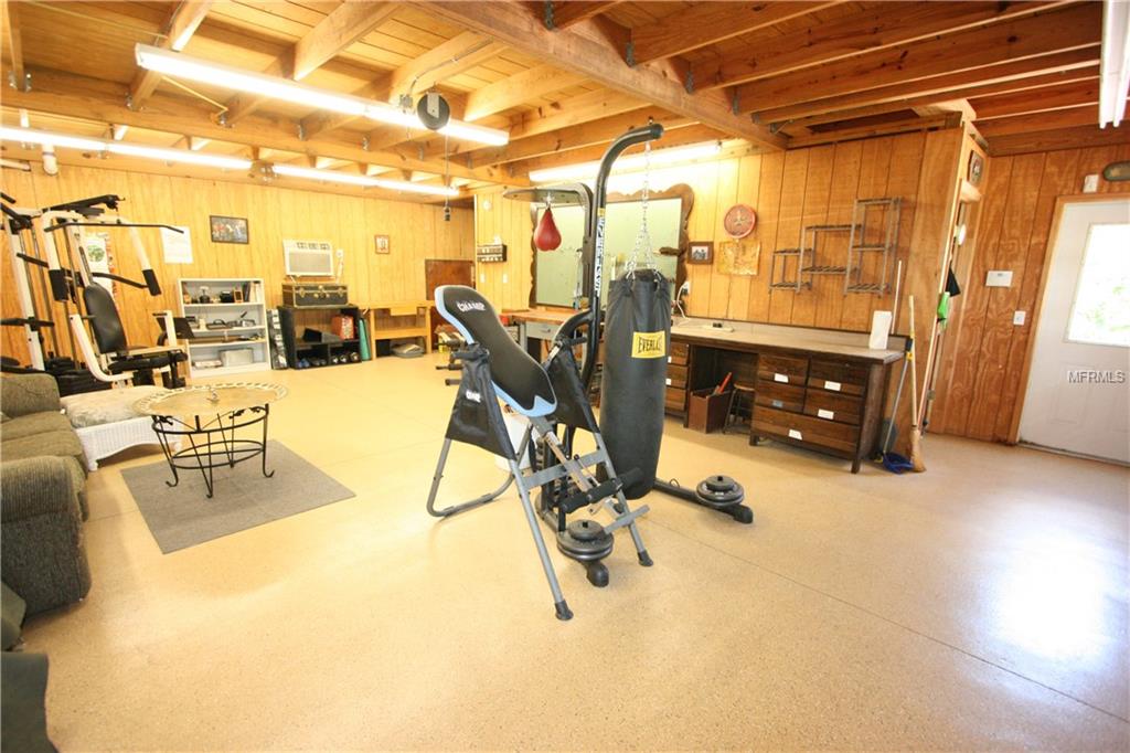 6700 SHELLBARK BOULEVARD, APOPKA, Florida 32703, 4 Bedrooms Bedrooms, 8 Rooms Rooms,3 BathroomsBathrooms,Residential,For sale,SHELLBARK,O5529831