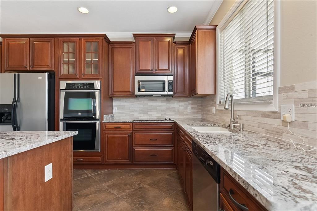 12542 OULTON CIRCLE, ORLANDO, Florida 32832, 4 Bedrooms Bedrooms, 8 Rooms Rooms,2 BathroomsBathrooms,Residential,For sale,OULTON,O5537336