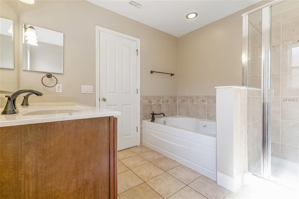 12542 OULTON CIRCLE, ORLANDO, Florida 32832, 4 Bedrooms Bedrooms, 8 Rooms Rooms,2 BathroomsBathrooms,Residential,For sale,OULTON,O5537336