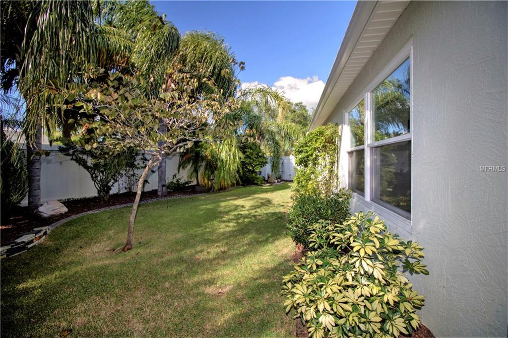 2462 SAFFRON LANE, THE VILLAGES, Florida 32162, 3 Bedrooms Bedrooms, 7 Rooms Rooms,2 BathroomsBathrooms,Residential,For sale,SAFFRON,G4848269