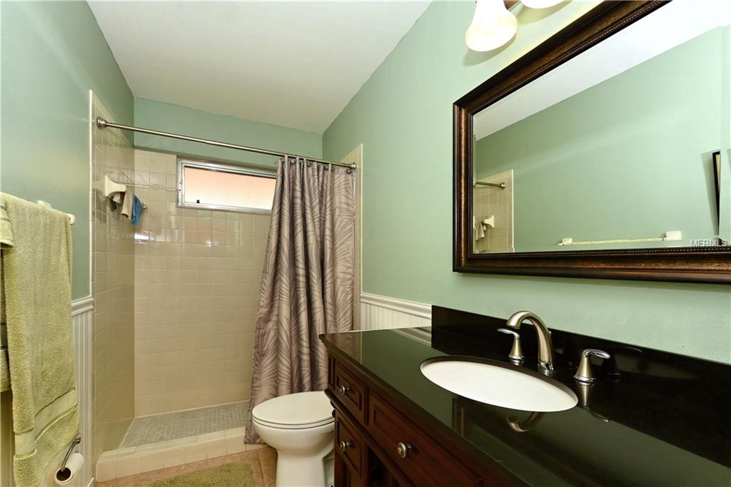 611 APPLE LANE, ENGLEWOOD, Florida 34223, 2 Bedrooms Bedrooms, 7 Rooms Rooms,2 BathroomsBathrooms,Residential,For sale,APPLE,N5915336