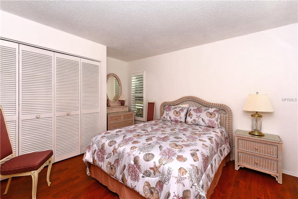 611 APPLE LANE, ENGLEWOOD, Florida 34223, 2 Bedrooms Bedrooms, 7 Rooms Rooms,2 BathroomsBathrooms,Residential,For sale,APPLE,N5915336