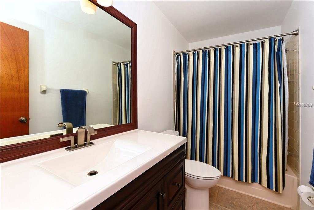 611 APPLE LANE, ENGLEWOOD, Florida 34223, 2 Bedrooms Bedrooms, 7 Rooms Rooms,2 BathroomsBathrooms,Residential,For sale,APPLE,N5915336