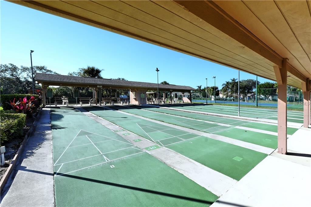 611 APPLE LANE, ENGLEWOOD, Florida 34223, 2 Bedrooms Bedrooms, 7 Rooms Rooms,2 BathroomsBathrooms,Residential,For sale,APPLE,N5915336