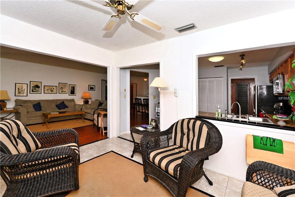 611 APPLE LANE, ENGLEWOOD, Florida 34223, 2 Bedrooms Bedrooms, 7 Rooms Rooms,2 BathroomsBathrooms,Residential,For sale,APPLE,N5915336