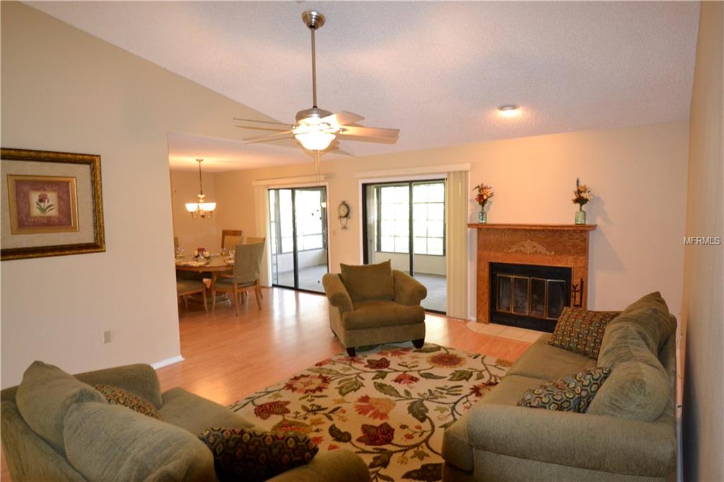 121 COLONY SOUTH DRIVE, TARPON SPRINGS, Florida 34689, 2 Bedrooms Bedrooms, 6 Rooms Rooms,2 BathroomsBathrooms,Residential,For sale,COLONY SOUTH,U7841516