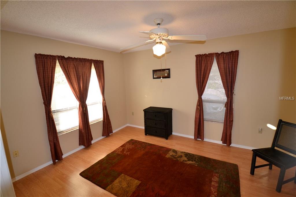 121 COLONY SOUTH DRIVE, TARPON SPRINGS, Florida 34689, 2 Bedrooms Bedrooms, 6 Rooms Rooms,2 BathroomsBathrooms,Residential,For sale,COLONY SOUTH,U7841516
