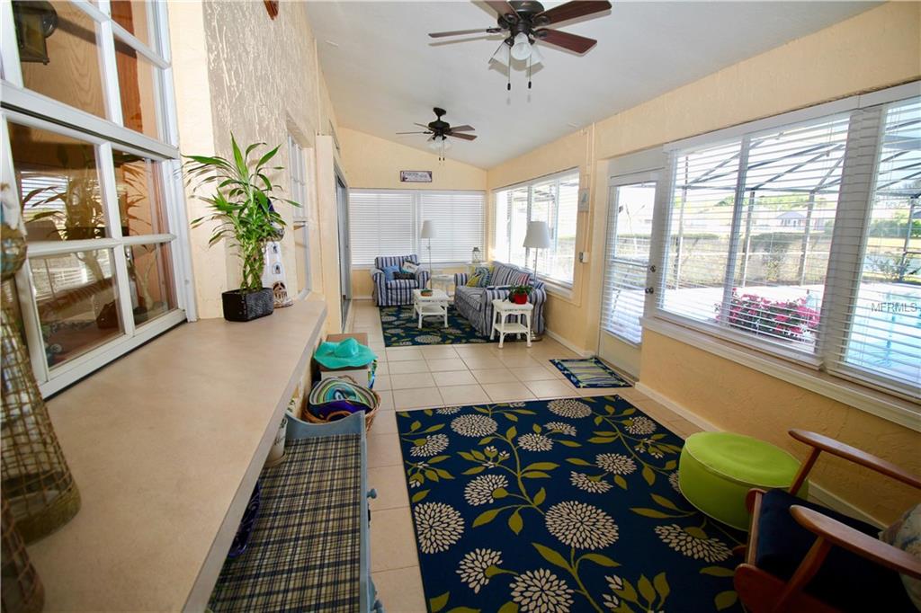 2315 SWEETWATER BOULEVARD, SAINT CLOUD, Florida 34772, 3 Bedrooms Bedrooms, 6 Rooms Rooms,2 BathroomsBathrooms,Residential,For sale,SWEETWATER,S4855787