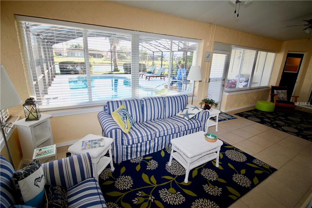 2315 SWEETWATER BOULEVARD, SAINT CLOUD, Florida 34772, 3 Bedrooms Bedrooms, 6 Rooms Rooms,2 BathroomsBathrooms,Residential,For sale,SWEETWATER,S4855787