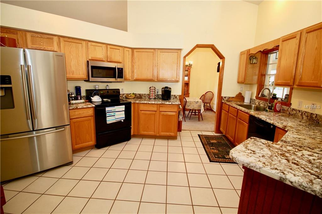 2315 SWEETWATER BOULEVARD, SAINT CLOUD, Florida 34772, 3 Bedrooms Bedrooms, 6 Rooms Rooms,2 BathroomsBathrooms,Residential,For sale,SWEETWATER,S4855787