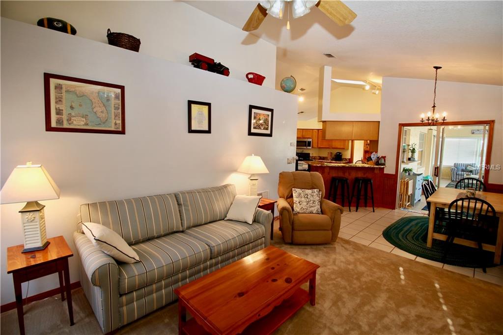 2315 SWEETWATER BOULEVARD, SAINT CLOUD, Florida 34772, 3 Bedrooms Bedrooms, 6 Rooms Rooms,2 BathroomsBathrooms,Residential,For sale,SWEETWATER,S4855787