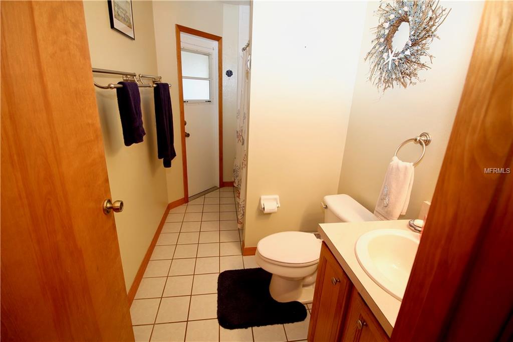 2315 SWEETWATER BOULEVARD, SAINT CLOUD, Florida 34772, 3 Bedrooms Bedrooms, 6 Rooms Rooms,2 BathroomsBathrooms,Residential,For sale,SWEETWATER,S4855787