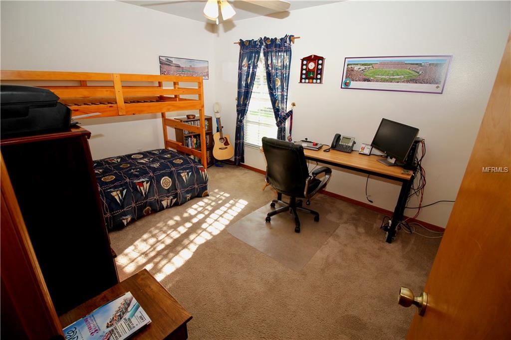 2315 SWEETWATER BOULEVARD, SAINT CLOUD, Florida 34772, 3 Bedrooms Bedrooms, 6 Rooms Rooms,2 BathroomsBathrooms,Residential,For sale,SWEETWATER,S4855787