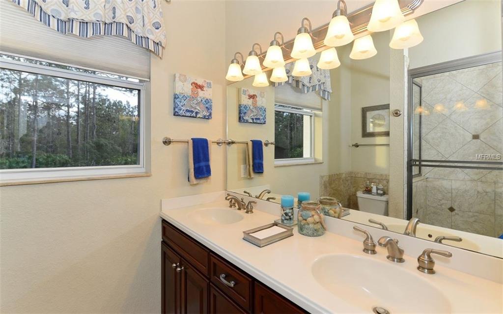 20507 69TH AVENUE E, BRADENTON, Florida 34211, 6 Bedrooms Bedrooms, 14 Rooms Rooms,4 BathroomsBathrooms,Residential,For sale,69TH,A4207240