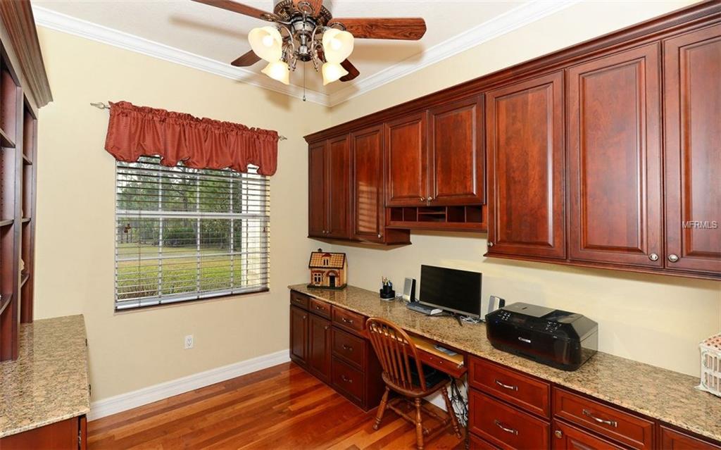 20507 69TH AVENUE E, BRADENTON, Florida 34211, 6 Bedrooms Bedrooms, 14 Rooms Rooms,4 BathroomsBathrooms,Residential,For sale,69TH,A4207240