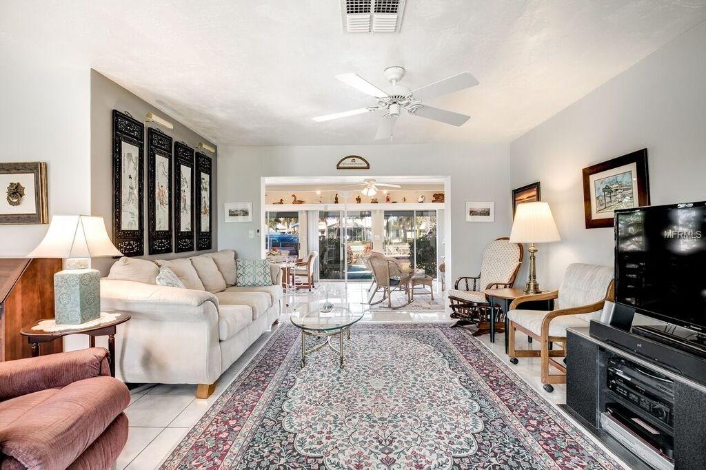 3727 FLORAMAR TERRACE, NEW PORT RICHEY, Florida 34652, 3 Bedrooms Bedrooms, 3 Rooms Rooms,2 BathroomsBathrooms,Residential,For sale,FLORAMAR,U7845189