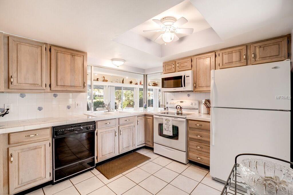 3727 FLORAMAR TERRACE, NEW PORT RICHEY, Florida 34652, 3 Bedrooms Bedrooms, 3 Rooms Rooms,2 BathroomsBathrooms,Residential,For sale,FLORAMAR,U7845189