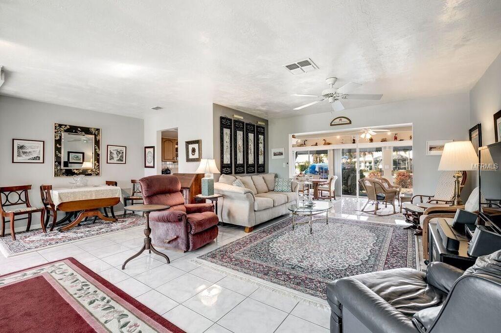 3727 FLORAMAR TERRACE, NEW PORT RICHEY, Florida 34652, 3 Bedrooms Bedrooms, 3 Rooms Rooms,2 BathroomsBathrooms,Residential,For sale,FLORAMAR,U7845189