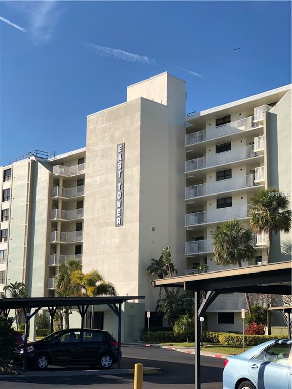 300 WOODETTE DRIVE, DUNEDIN, Florida 34698, 2 Bedrooms Bedrooms, 5 Rooms Rooms,2 BathroomsBathrooms,Residential,For sale,WOODETTE,U7846094