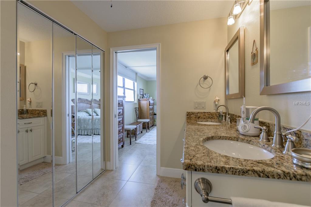 300 WOODETTE DRIVE, DUNEDIN, Florida 34698, 2 Bedrooms Bedrooms, 5 Rooms Rooms,2 BathroomsBathrooms,Residential,For sale,WOODETTE,U7846094