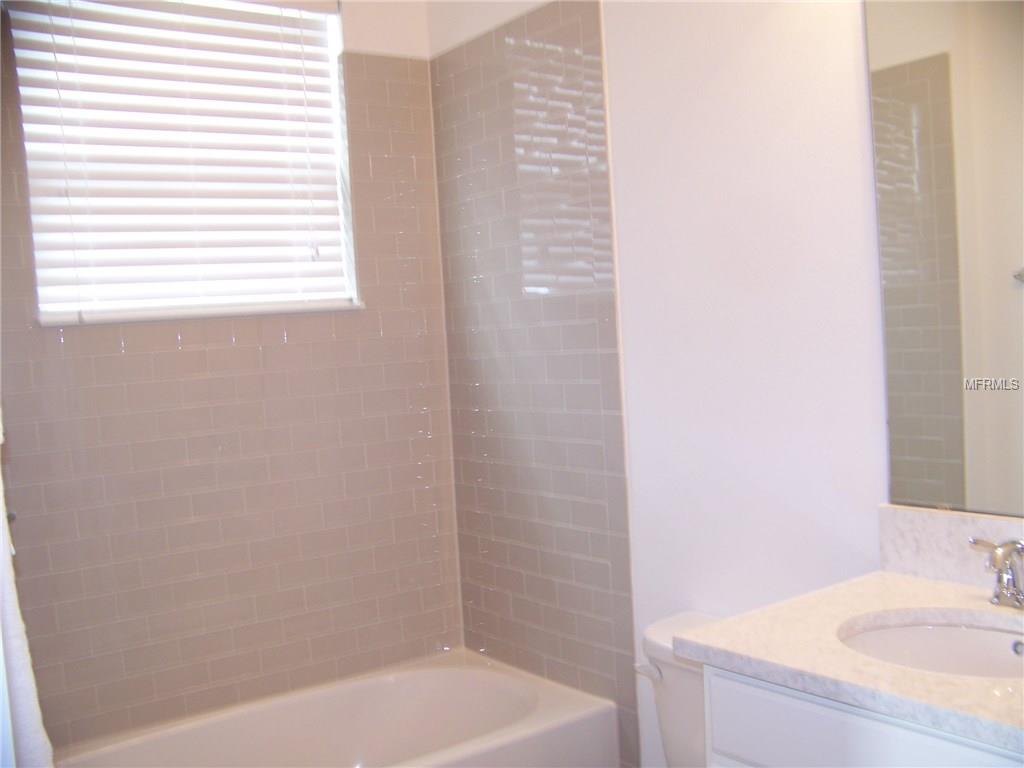 10154 HENBURY STREET, ORLANDO, Florida 32832, 4 Bedrooms Bedrooms, 8 Rooms Rooms,3 BathroomsBathrooms,Residential,For sale,HENBURY,O5560530