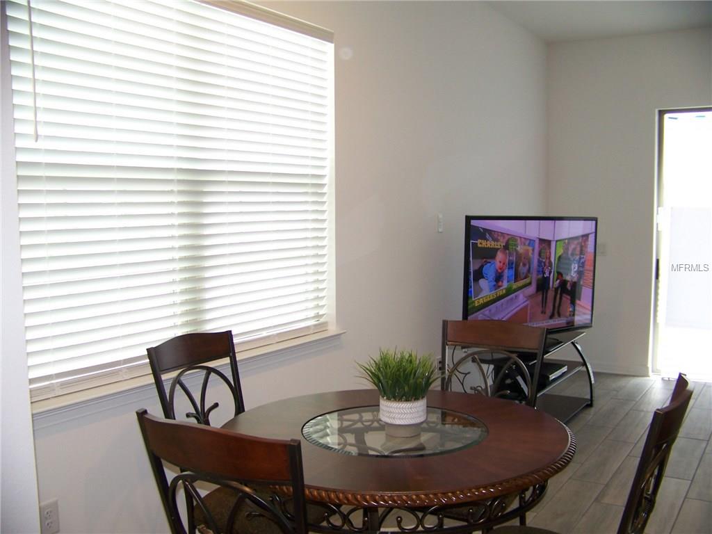 10154 HENBURY STREET, ORLANDO, Florida 32832, 4 Bedrooms Bedrooms, 8 Rooms Rooms,3 BathroomsBathrooms,Residential,For sale,HENBURY,O5560530