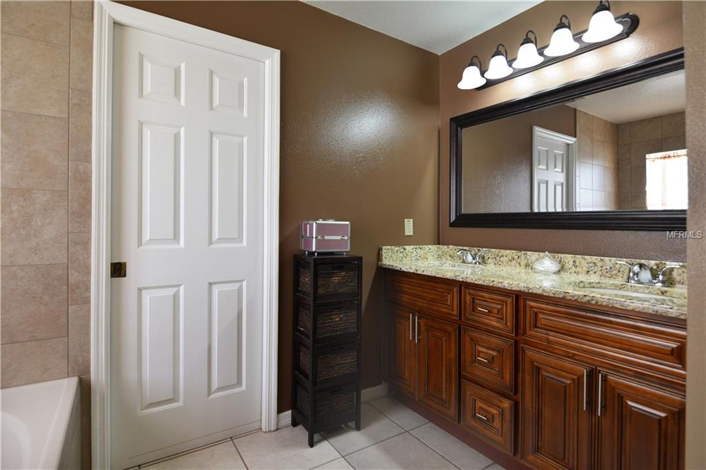 2303 ISLAND CLUB WAY, ORLANDO, Florida 32822, 3 Bedrooms Bedrooms, 7 Rooms Rooms,2 BathroomsBathrooms,Residential,For sale,ISLAND CLUB,O5561602