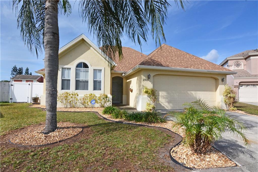 2303 ISLAND CLUB WAY, ORLANDO, Florida 32822, 3 Bedrooms Bedrooms, 7 Rooms Rooms,2 BathroomsBathrooms,Residential,For sale,ISLAND CLUB,O5561602