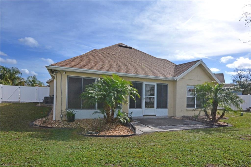 2303 ISLAND CLUB WAY, ORLANDO, Florida 32822, 3 Bedrooms Bedrooms, 7 Rooms Rooms,2 BathroomsBathrooms,Residential,For sale,ISLAND CLUB,O5561602