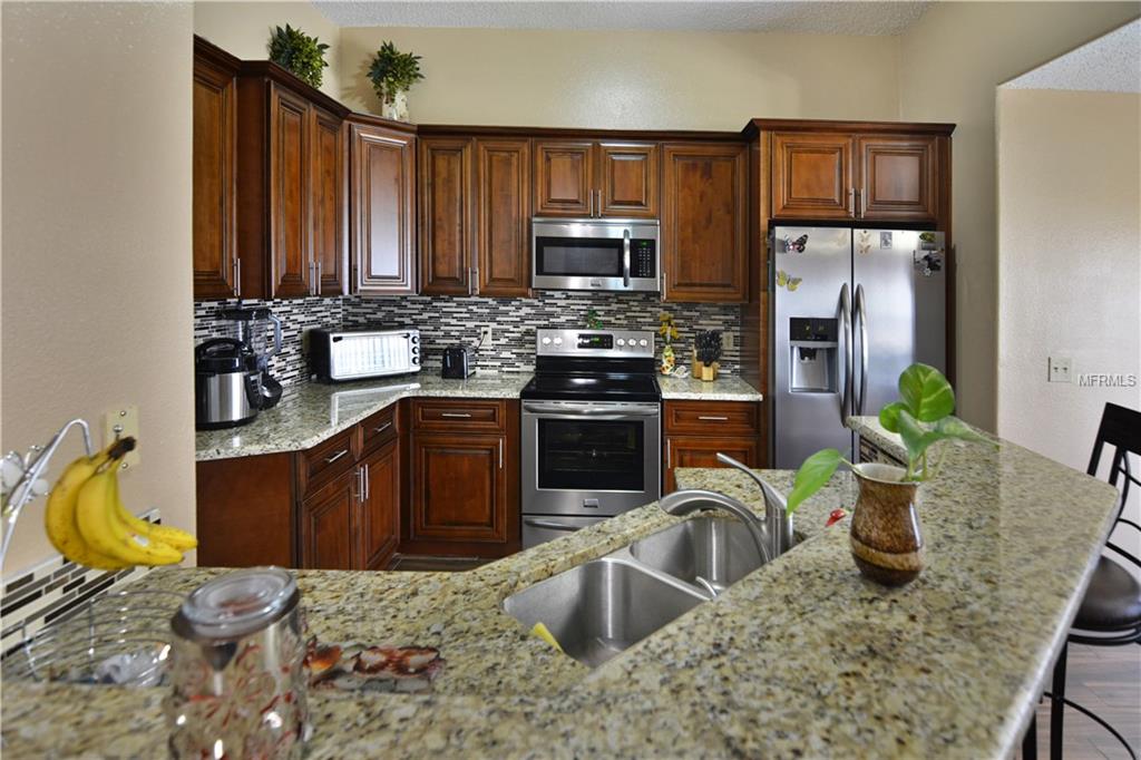 2303 ISLAND CLUB WAY, ORLANDO, Florida 32822, 3 Bedrooms Bedrooms, 7 Rooms Rooms,2 BathroomsBathrooms,Residential,For sale,ISLAND CLUB,O5561602