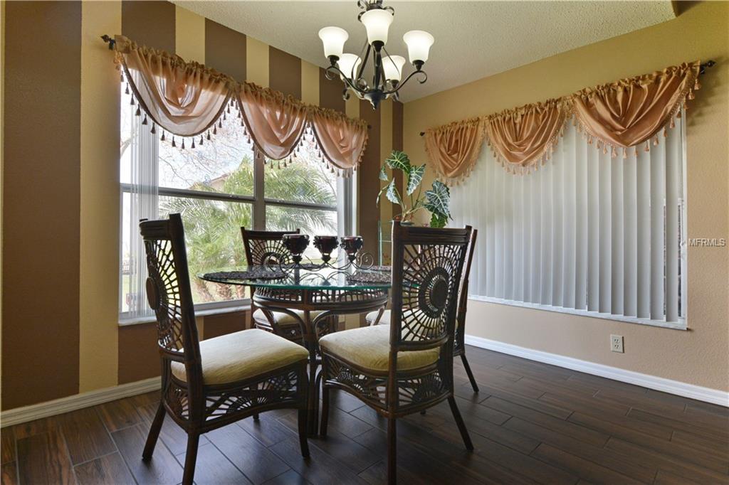 2303 ISLAND CLUB WAY, ORLANDO, Florida 32822, 3 Bedrooms Bedrooms, 7 Rooms Rooms,2 BathroomsBathrooms,Residential,For sale,ISLAND CLUB,O5561602