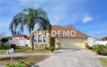 2303 ISLAND CLUB WAY, ORLANDO, Florida 32822, 3 Bedrooms Bedrooms, 7 Rooms Rooms,2 BathroomsBathrooms,Residential,For sale,ISLAND CLUB,O5561602