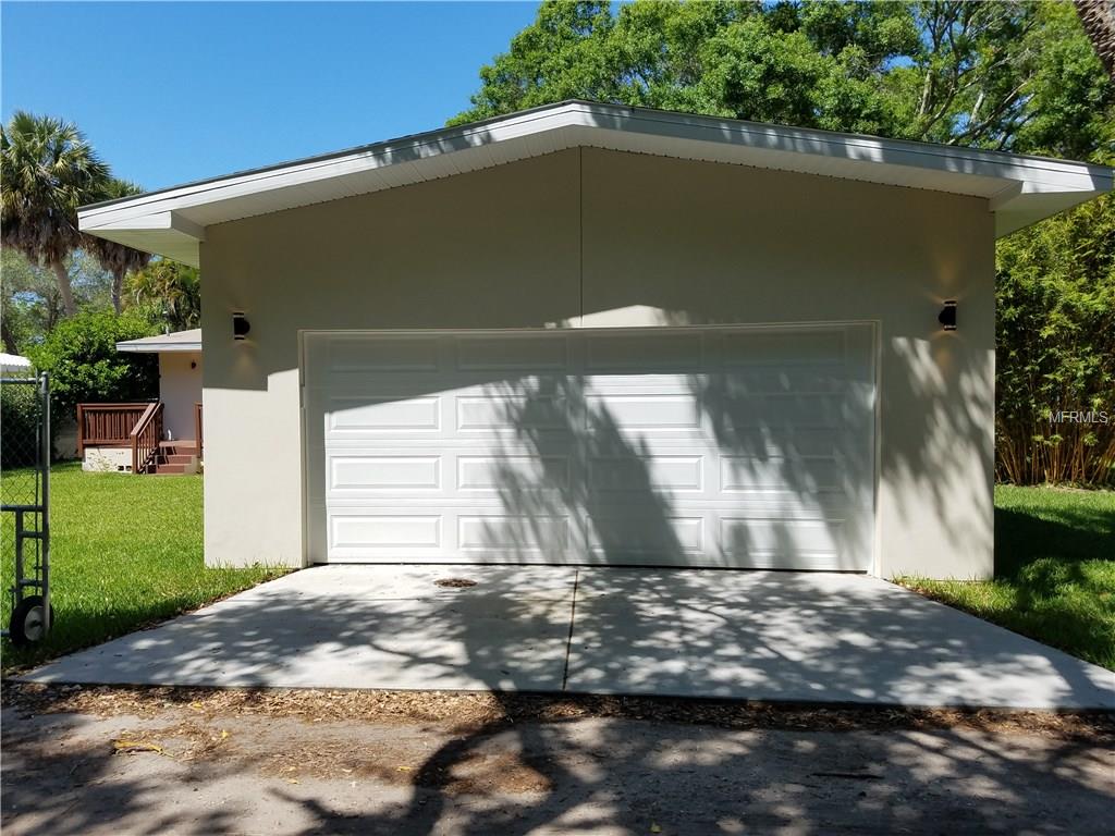 7200 2ND AVENUE S, ST PETERSBURG, Florida 33707, 4 Bedrooms Bedrooms, 8 Rooms Rooms,3 BathroomsBathrooms,Residential,For sale,2ND,U7847462