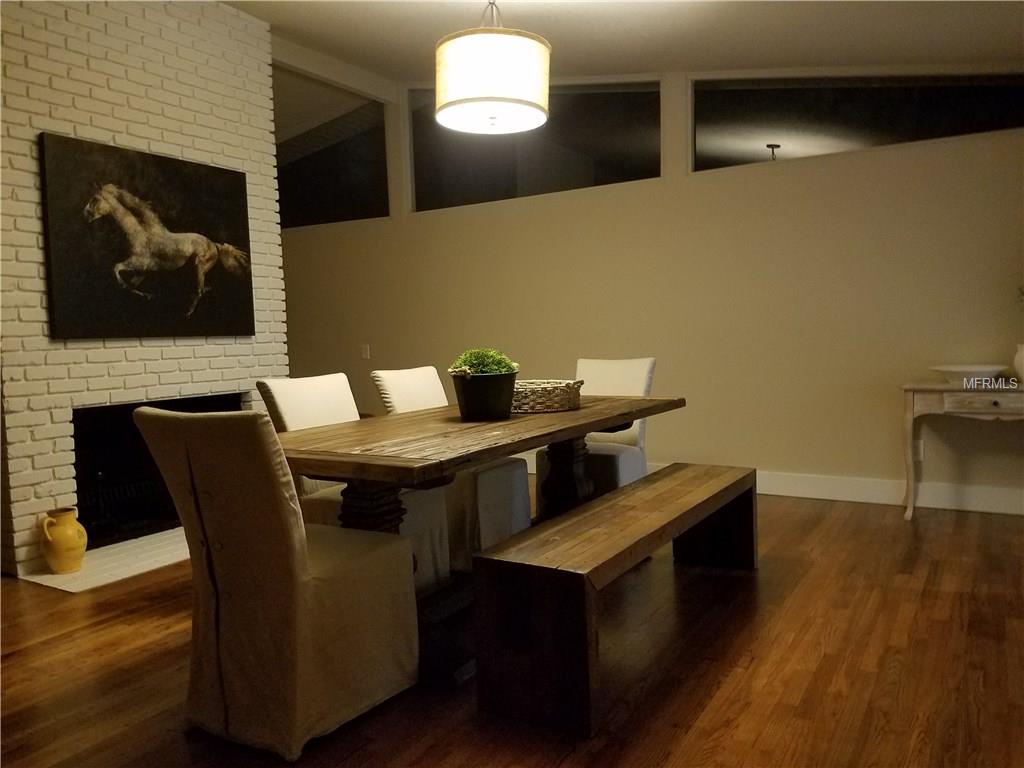 7200 2ND AVENUE S, ST PETERSBURG, Florida 33707, 4 Bedrooms Bedrooms, 8 Rooms Rooms,3 BathroomsBathrooms,Residential,For sale,2ND,U7847462