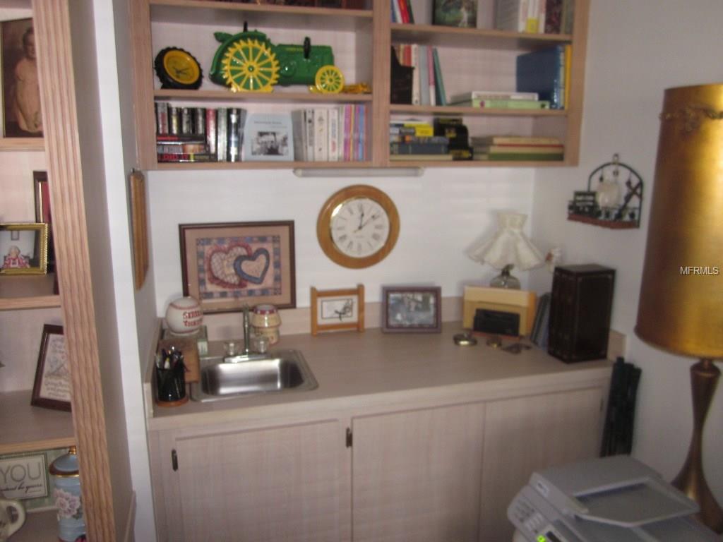 2209 UTOPIAN DRIVE E, CLEARWATER, Florida 33763, 2 Bedrooms Bedrooms, 5 Rooms Rooms,2 BathroomsBathrooms,Residential,For sale,UTOPIAN,U7847525