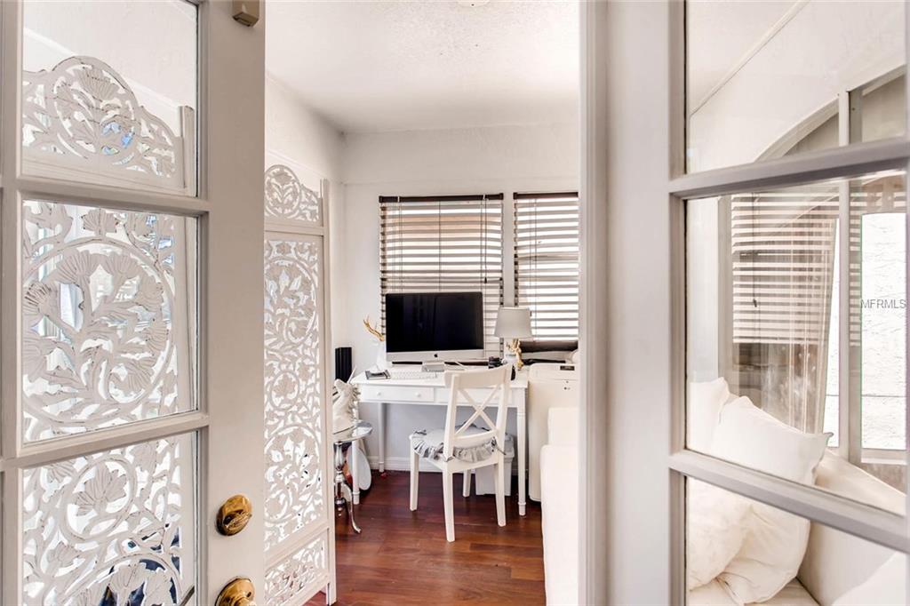 7220 BAY CLUB WAY, ORLANDO, Florida 32835, 3 Bedrooms Bedrooms, 7 Rooms Rooms,2 BathroomsBathrooms,Residential,For sale,BAY CLUB,O5529858