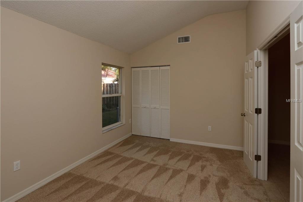 7132 40TH LANE E, SARASOTA, Florida 34243, 4 Bedrooms Bedrooms, 3 Rooms Rooms,2 BathroomsBathrooms,Residential,For sale,40TH,T2914644