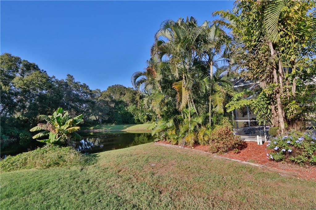 7132 40TH LANE E, SARASOTA, Florida 34243, 4 Bedrooms Bedrooms, 3 Rooms Rooms,2 BathroomsBathrooms,Residential,For sale,40TH,T2914644