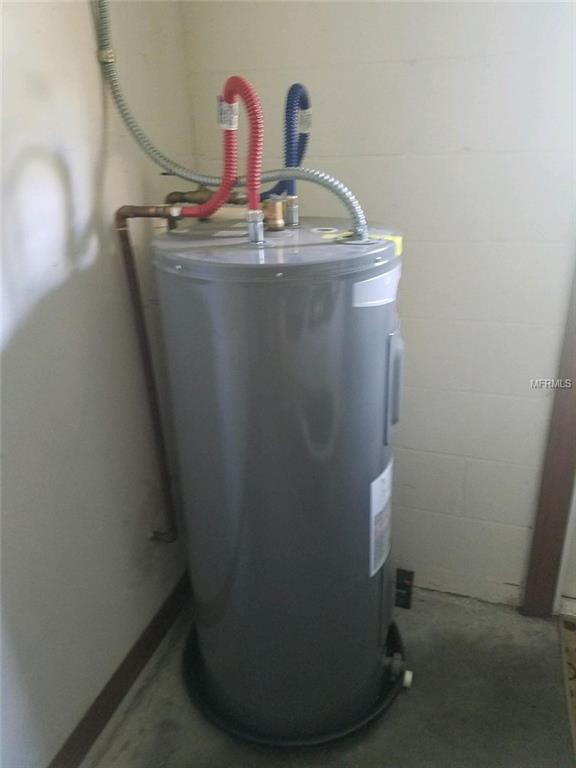 6631 OLD PASCO ROAD, WESLEY CHAPEL, Florida 33544, 4 Bedrooms Bedrooms, 9 Rooms Rooms,2 BathroomsBathrooms,Residential,For sale,OLD PASCO,T2920487