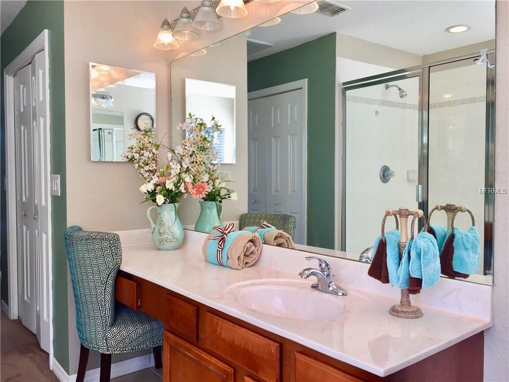 10636 DEERBERRY DRIVE, LAND O LAKES, Florida 34638, 5 Bedrooms Bedrooms, 5 Rooms Rooms,3 BathroomsBathrooms,Residential,For sale,DEERBERRY,T2923870