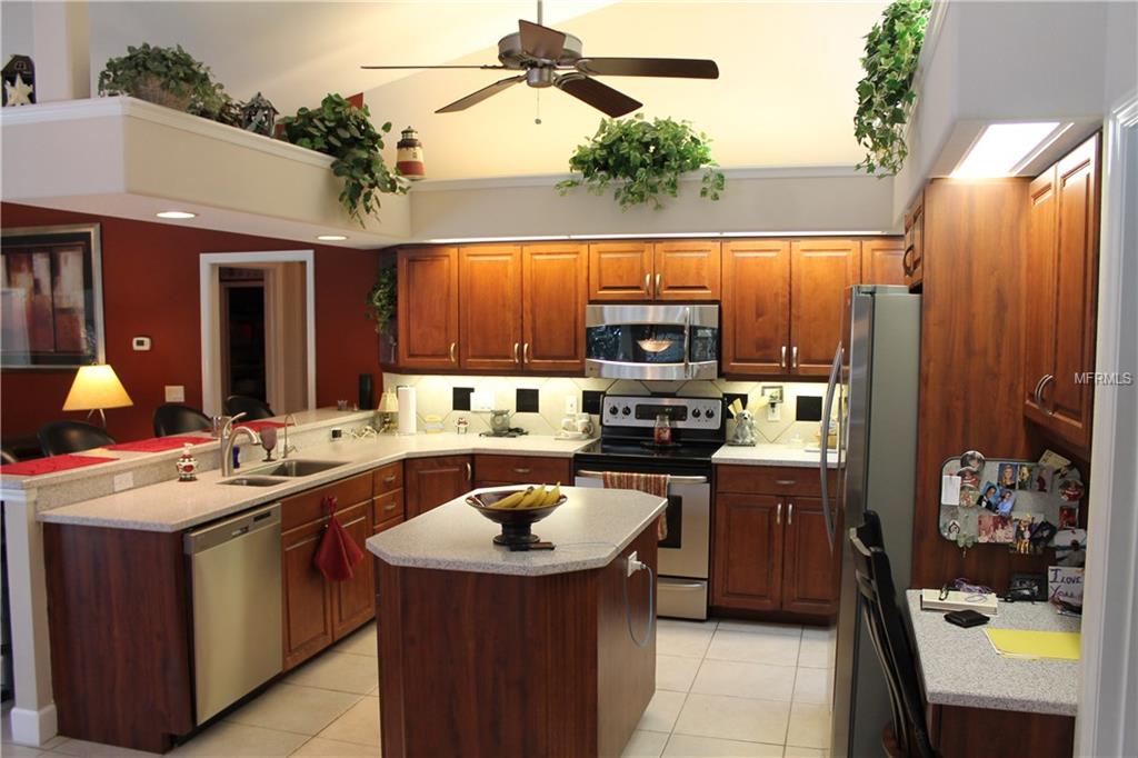 6400 YELLOW WOOD PLACE, SARASOTA, Florida 34241, 4 Bedrooms Bedrooms, 9 Rooms Rooms,2 BathroomsBathrooms,Residential,For sale,YELLOW WOOD,A4207757