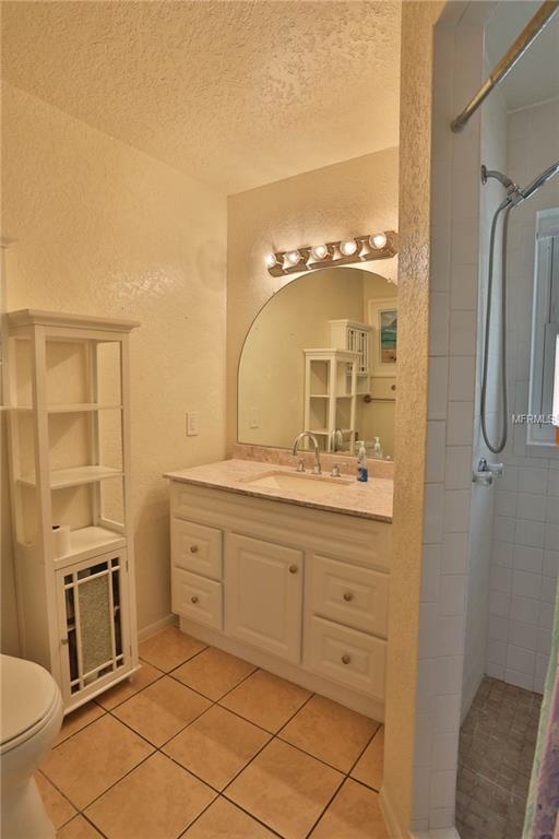 1501 COUNTRY LANE E, CLEARWATER, Florida 33759, 3 Bedrooms Bedrooms, 7 Rooms Rooms,2 BathroomsBathrooms,Residential,For sale,COUNTRY,U7845723