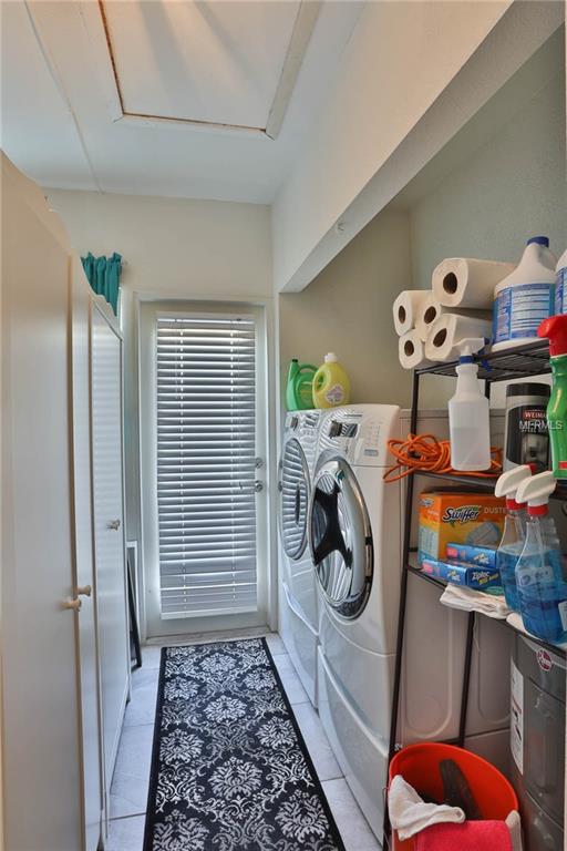 1501 COUNTRY LANE E, CLEARWATER, Florida 33759, 3 Bedrooms Bedrooms, 7 Rooms Rooms,2 BathroomsBathrooms,Residential,For sale,COUNTRY,U7845723