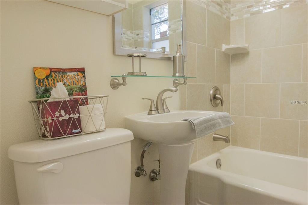 5509 S LOIS AVENUE, TAMPA, Florida 33611, 3 Bedrooms Bedrooms, 7 Rooms Rooms,1 BathroomBathrooms,Residential,For sale,LOIS,T2926100