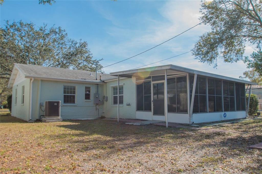 5509 S LOIS AVENUE, TAMPA, Florida 33611, 3 Bedrooms Bedrooms, 7 Rooms Rooms,1 BathroomBathrooms,Residential,For sale,LOIS,T2926100